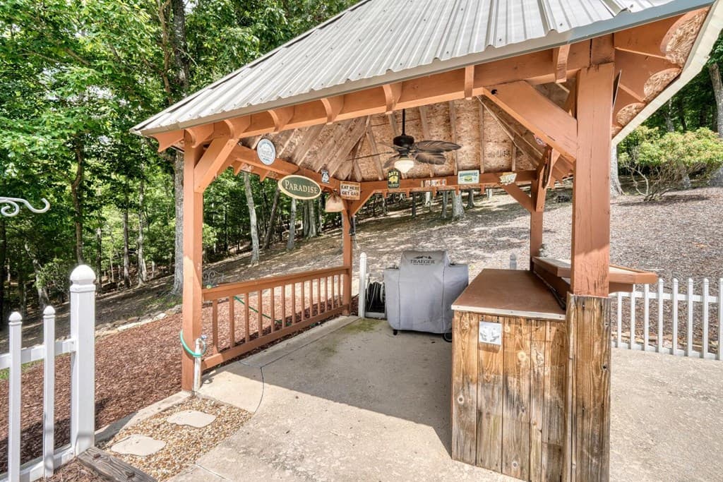 266 E Wright Road, Blairsville GA 30512 - Photo