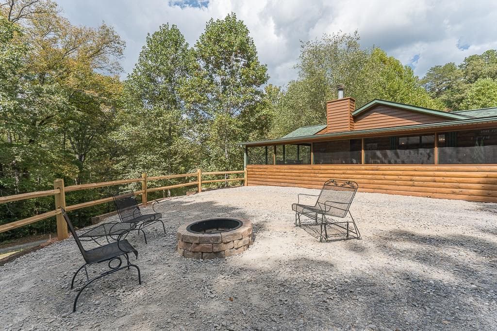 315 Evans Hollow Road, Murphy NC 28906 - Primary photo