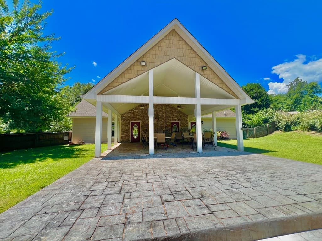 64 Meadow Brooke Drive, Young Harris GA 30582 - Photo