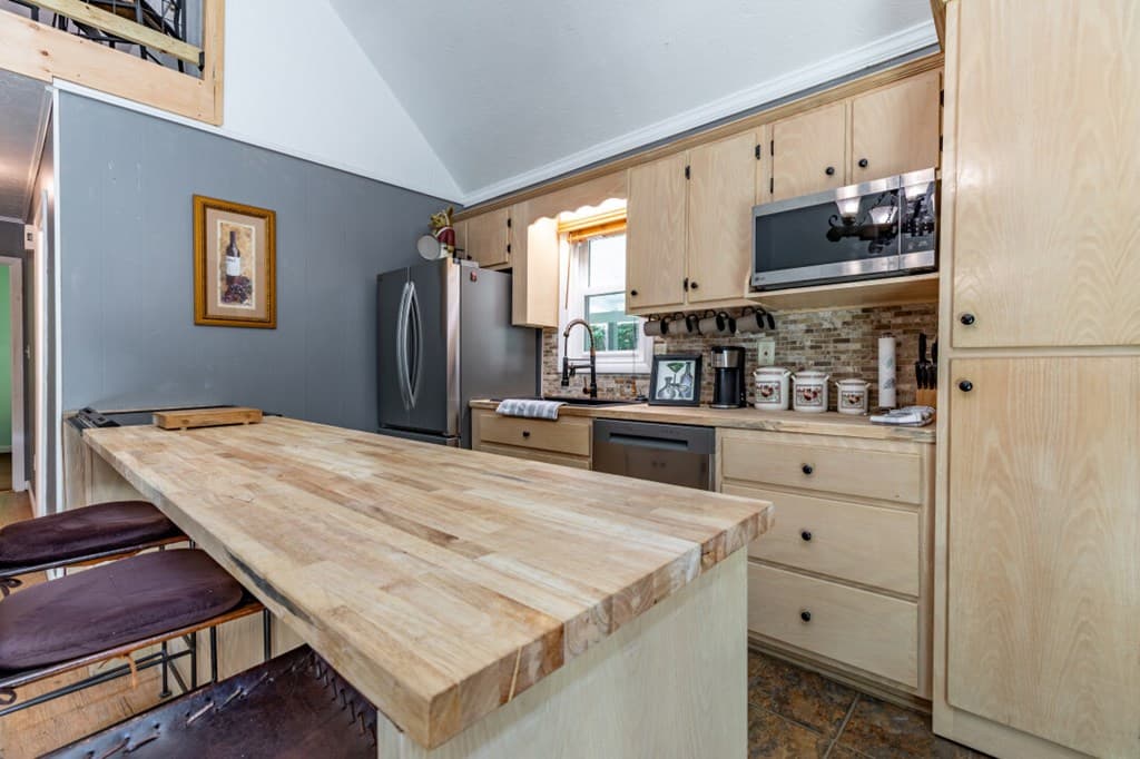 411 Piney Acres Road, Blue Ridge GA 30513 - Photo