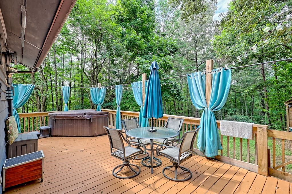 371 Wilderness Lake Drive, Murphy NC 28906 - Photo