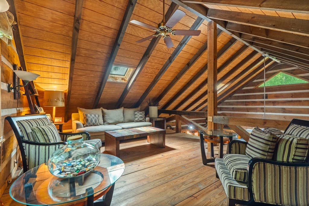 136 Honeysuckle Way, Blue Ridge GA 30513 - Photo