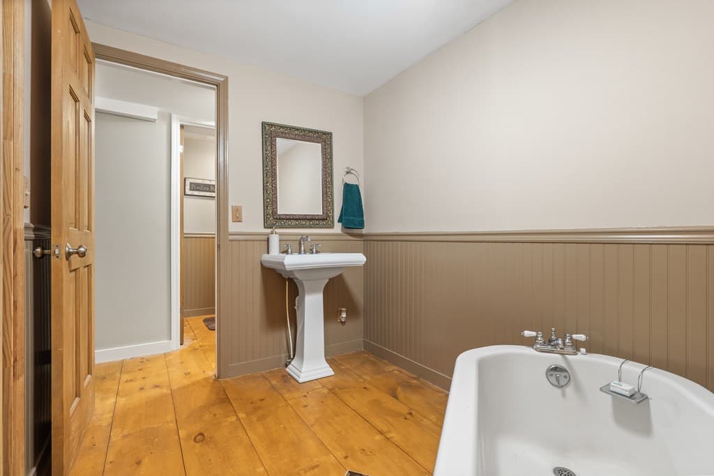 136 Honeysuckle Way, Blue Ridge GA 30513 - Photo