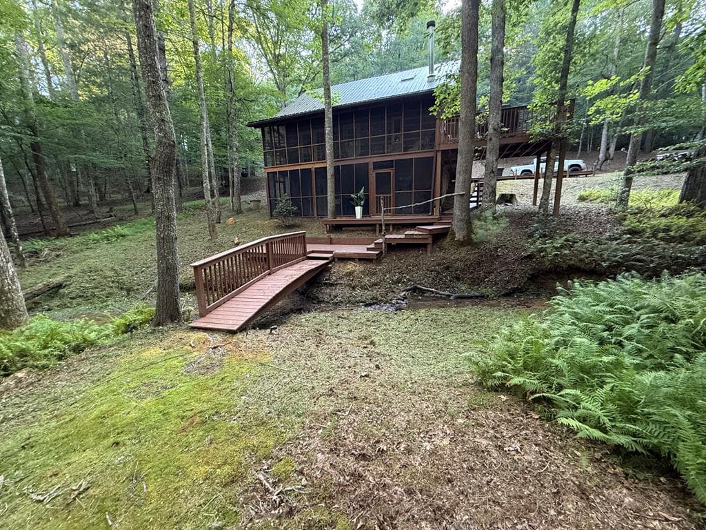 136 Honeysuckle Way, Blue Ridge GA 30513 - Photo