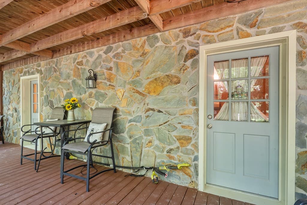 136 Honeysuckle Way, Blue Ridge GA 30513 - Photo