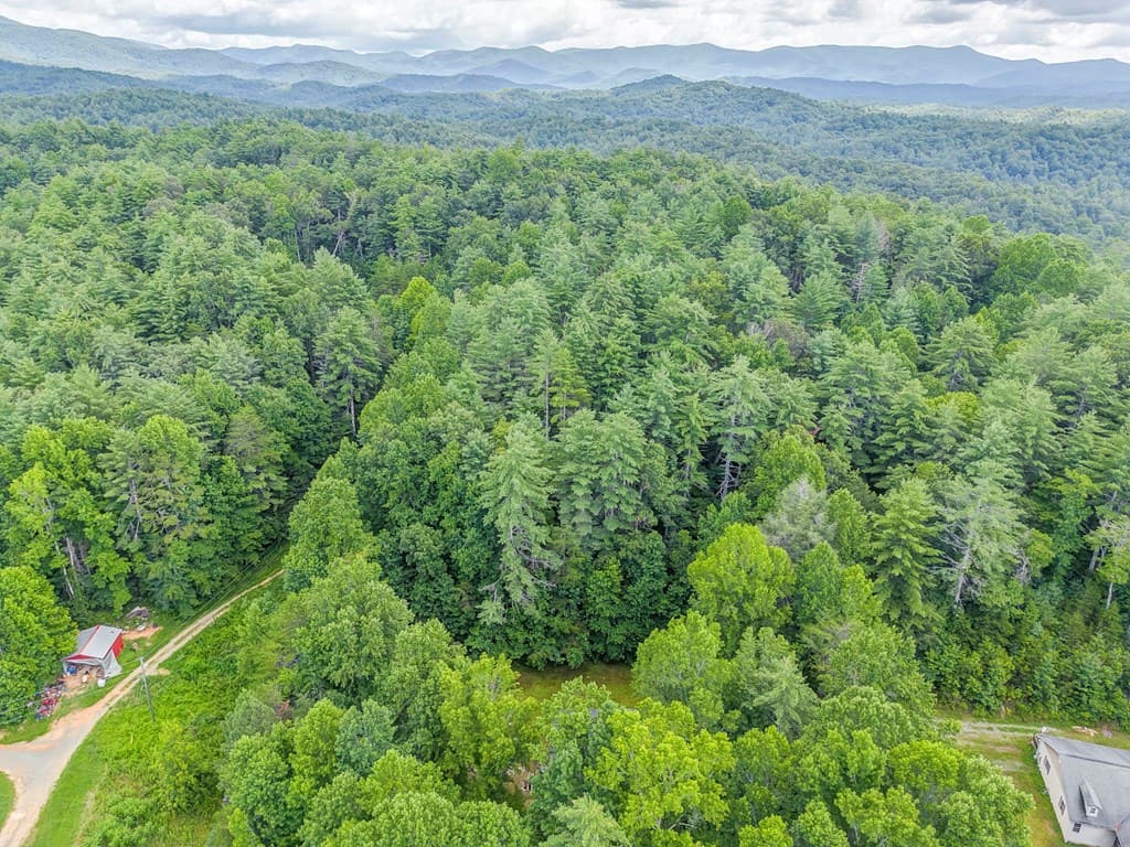 10610 Chatsworth Hwy, Ellijay KY 40540 - Photo
