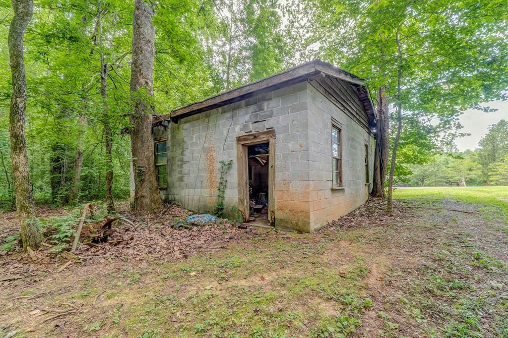 10610 Chatsworth Hwy, Ellijay KY 40540 - Photo