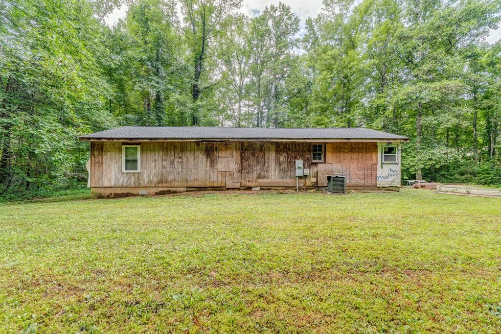 10610 Chatsworth Hwy, Ellijay KY 40540 - Photo