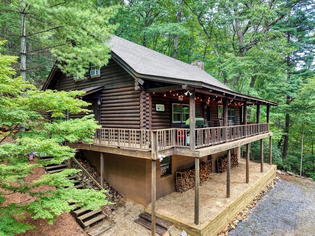 100 Reddick Drive, Blairsville GA 30512 - Photo