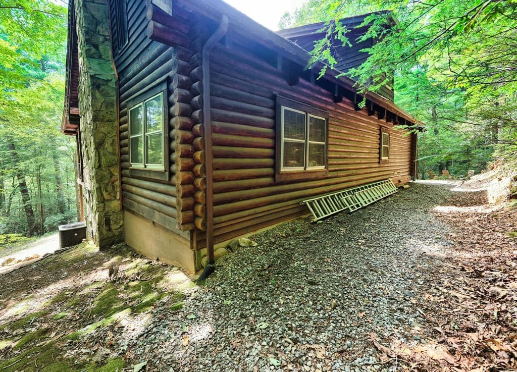 100 Reddick Drive, Blairsville GA 30512 - Photo