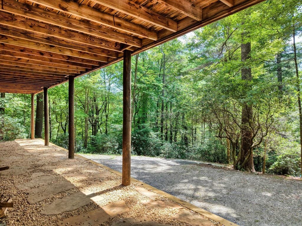 100 Reddick Drive, Blairsville GA 30512 - Photo