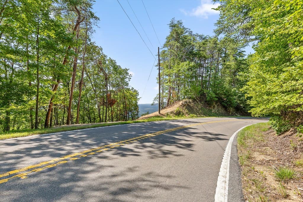 4404 Hwy 52, Chatsworth GA 30705 - Photo