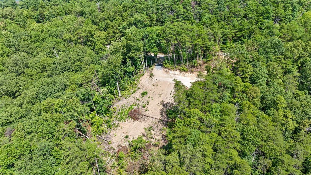 4404 Hwy 52, Chatsworth GA 30705 - Photo