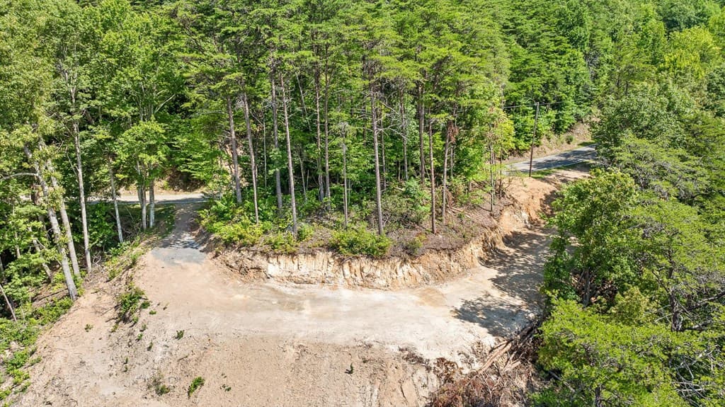 4404 Hwy 52, Chatsworth GA 30705 - Photo