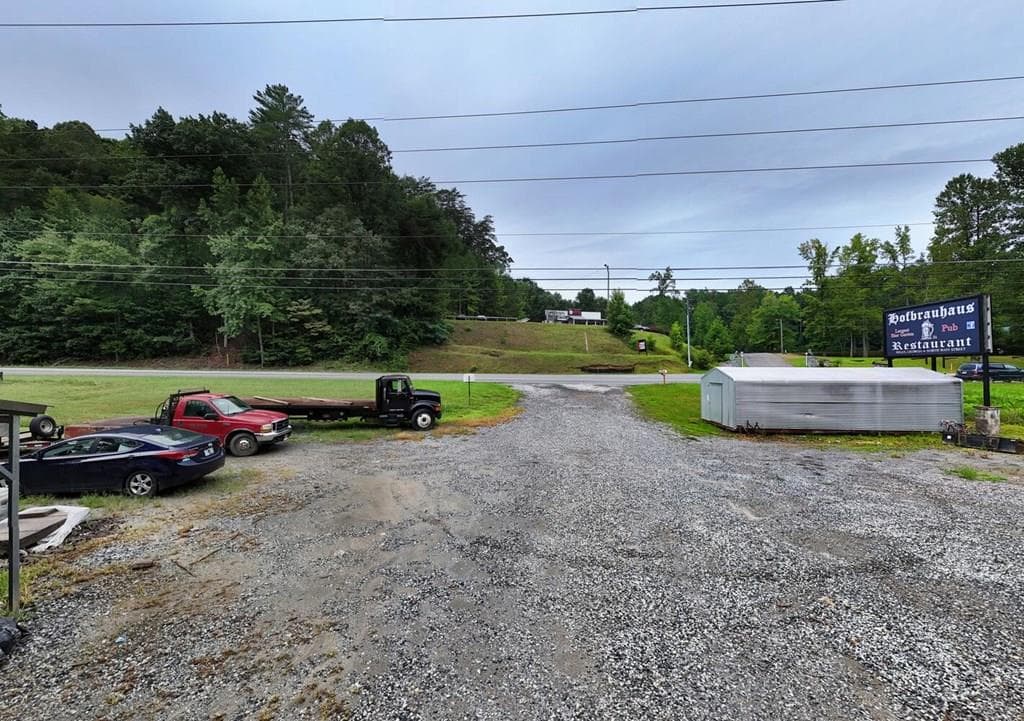 54 Bakeshop Lane, Cleveland GA 30528 - Primary photo