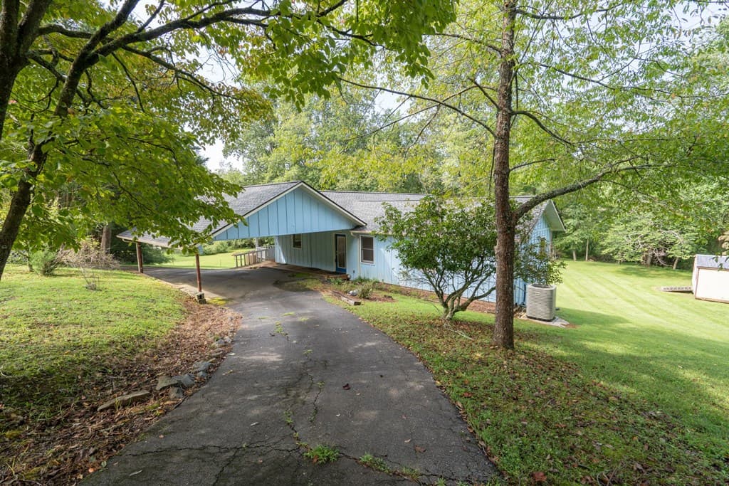 55 Chatuge Hills Drive, Hayesville NC 28904 - Photo