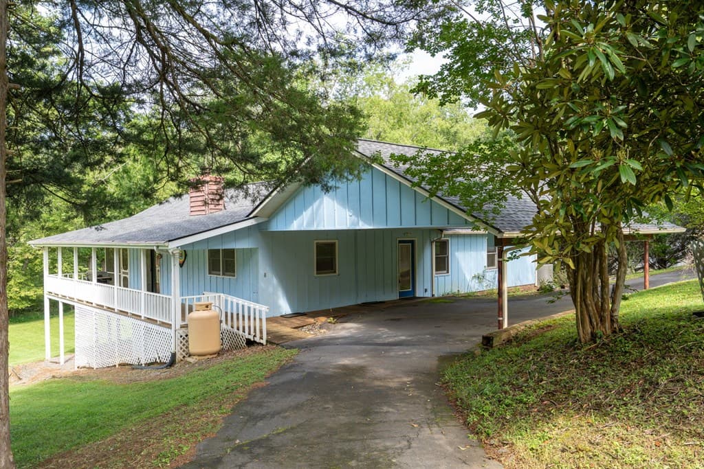 55 Chatuge Hills Drive, Hayesville NC 28904 - Photo