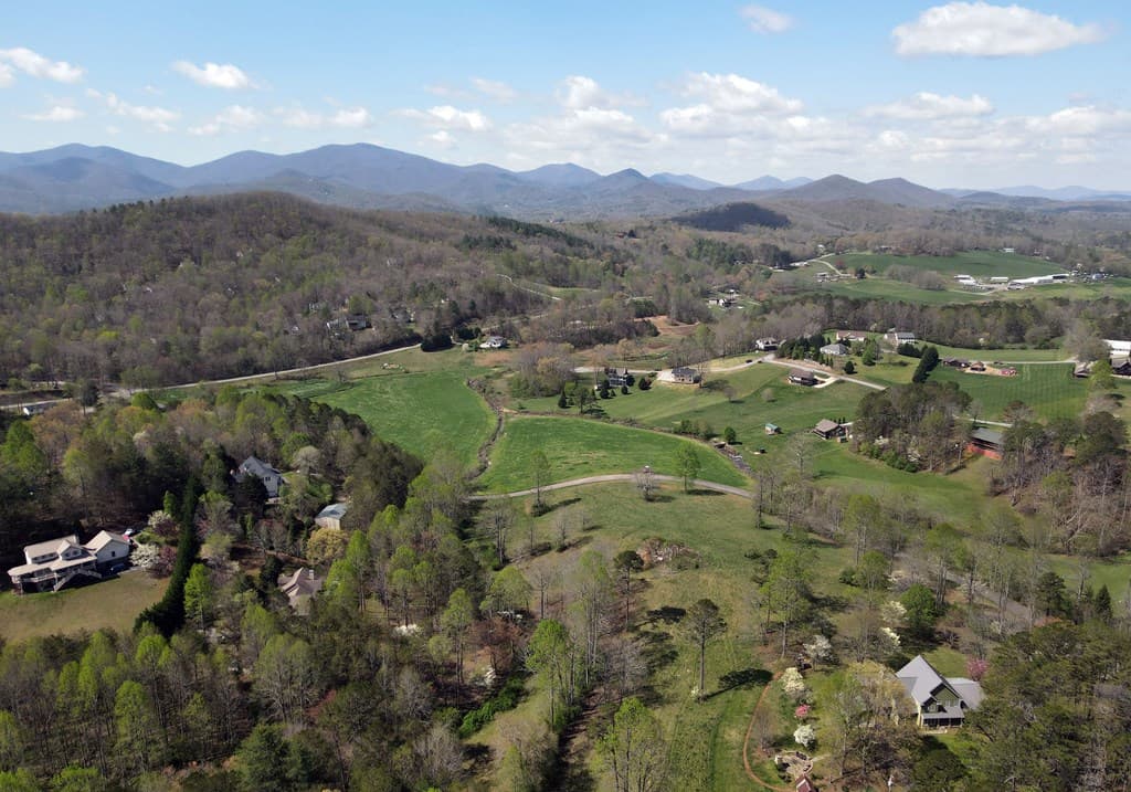 397 Everetts View, Blairsville GA 30512 - Photo