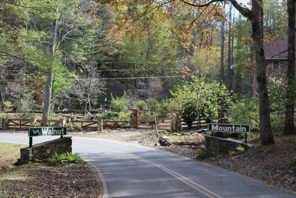 LT M212E Walnut Ridge, Ellijay GA 30540 - Photo