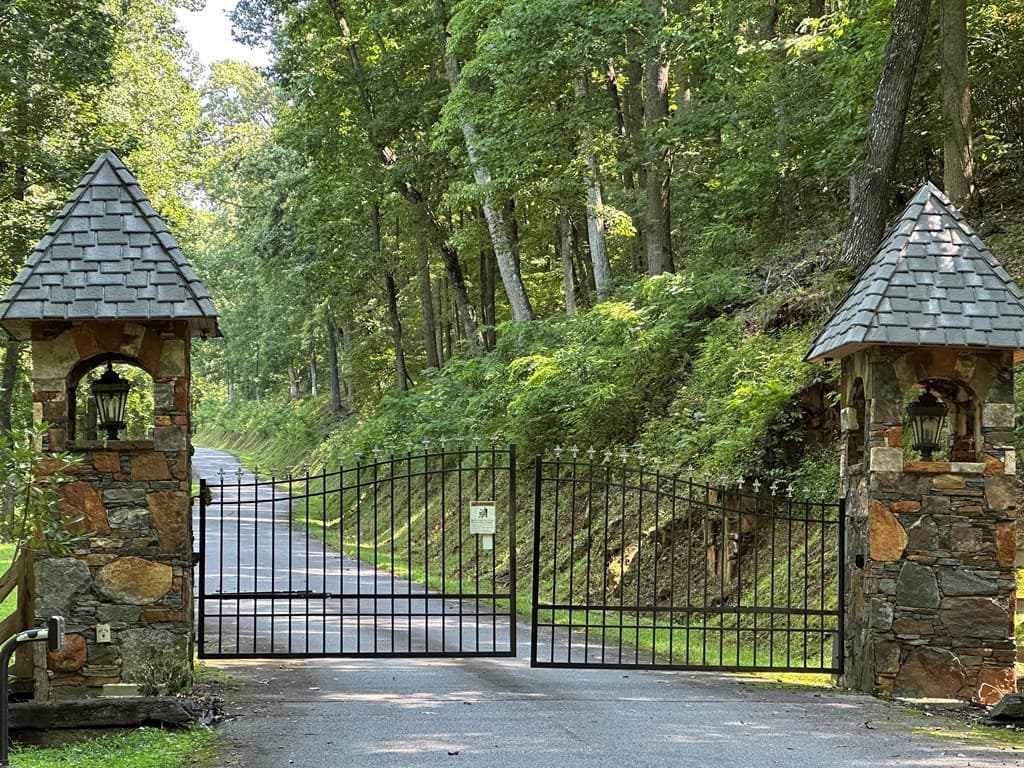 Lt 64/65 Rocky Knob Estates, Young Harris GA 30582 - Photo