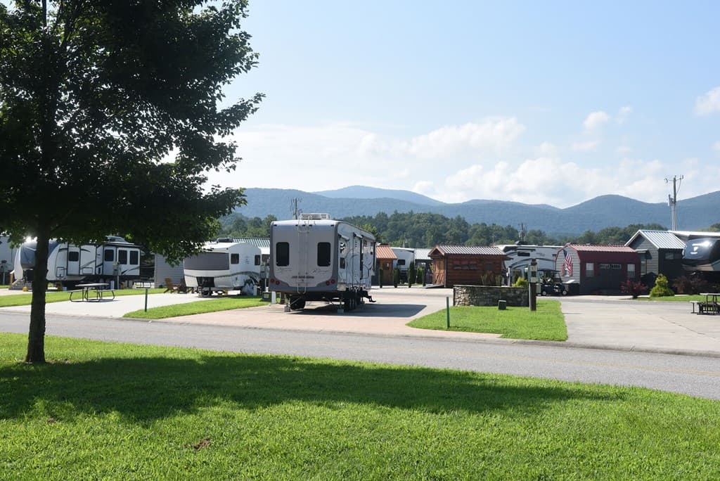 16 Circle Back Lane, Blairsville GA 30512 - Photo