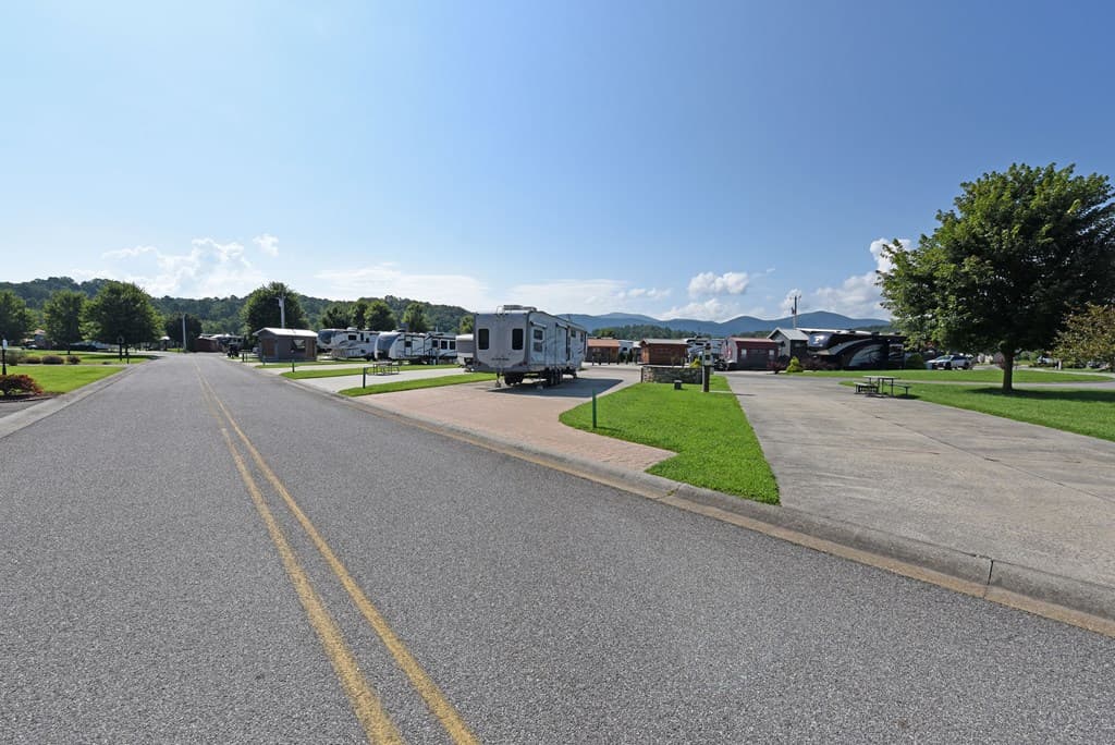 16 Circle Back Lane, Blairsville GA 30512 - Photo