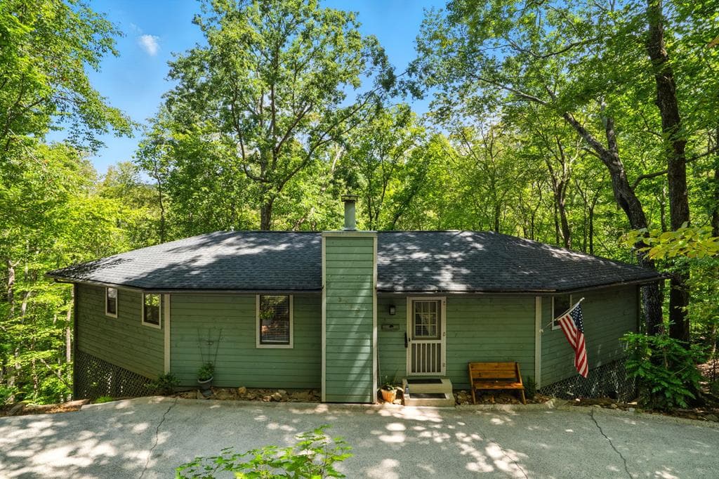 816 Mulligan Way, Jasper GA 30143 - Primary photo