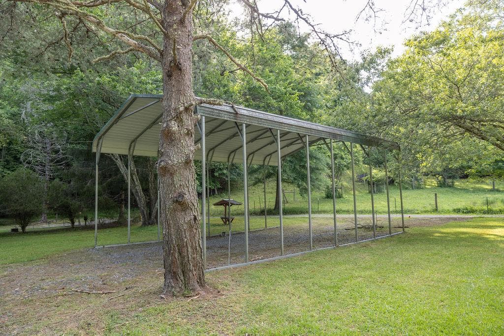141 Friendship Lane, Mineral Bluff GA 30559 - Photo