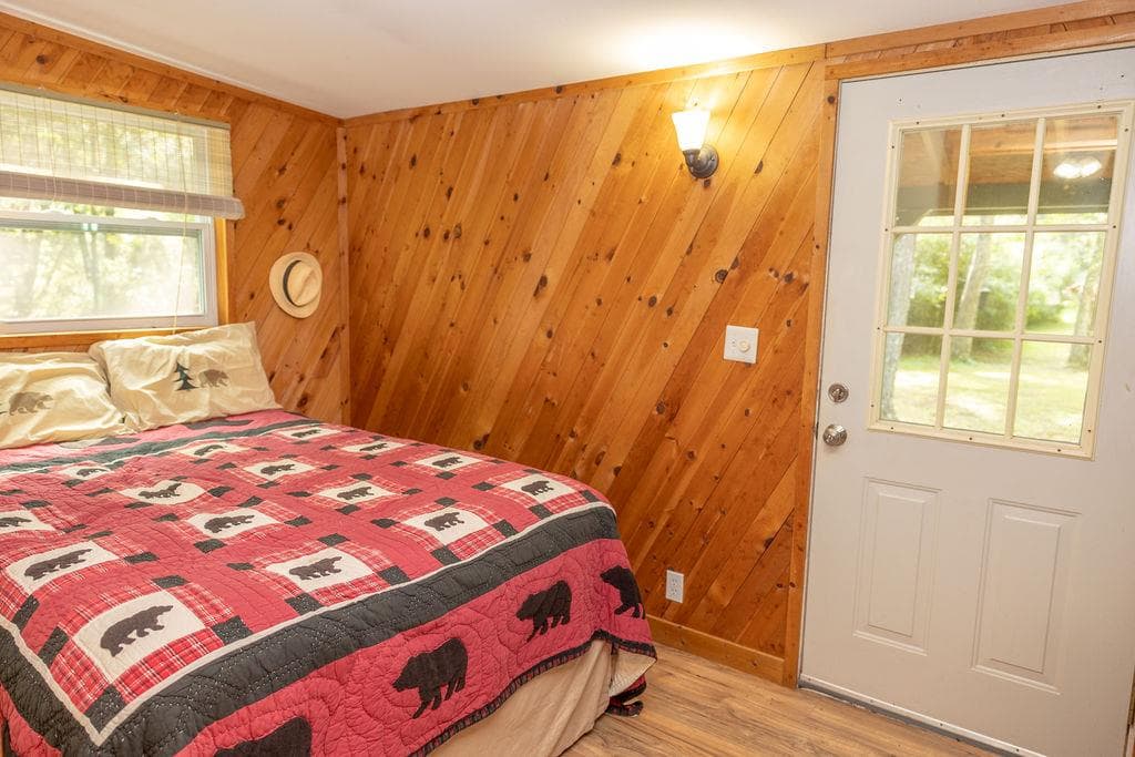141 Friendship Lane, Mineral Bluff GA 30559 - Photo