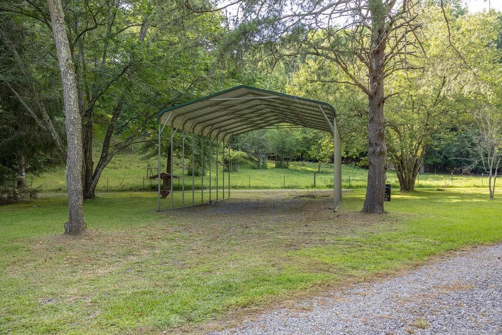 141 Friendship Lane, Mineral Bluff GA 30559 - Photo