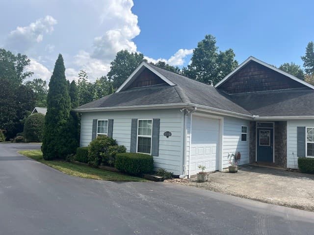 422 Longview Circle, Hiawassee GA 30546 - Photo