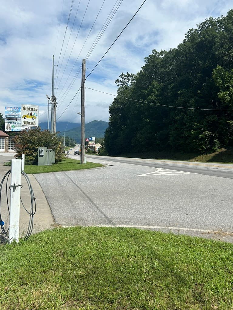 1753B1 Hwy 76 E, Hiawassee GA 30546 - Photo
