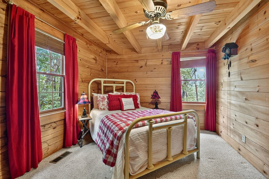 270 Walnut Mountain Road, Ellijay GA 30540 - Photo
