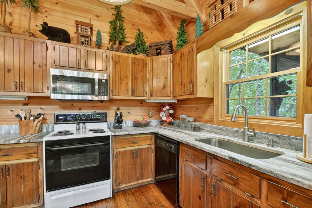 270 Walnut Mountain Road, Ellijay GA 30540 - Photo