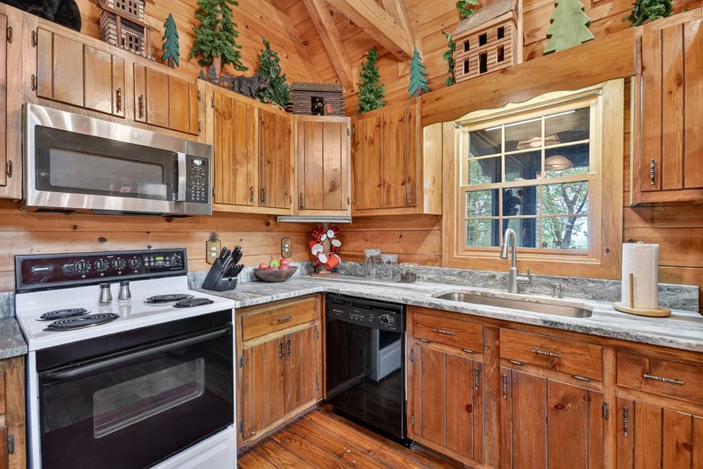 270 Walnut Mountain Road, Ellijay GA 30540 - Photo