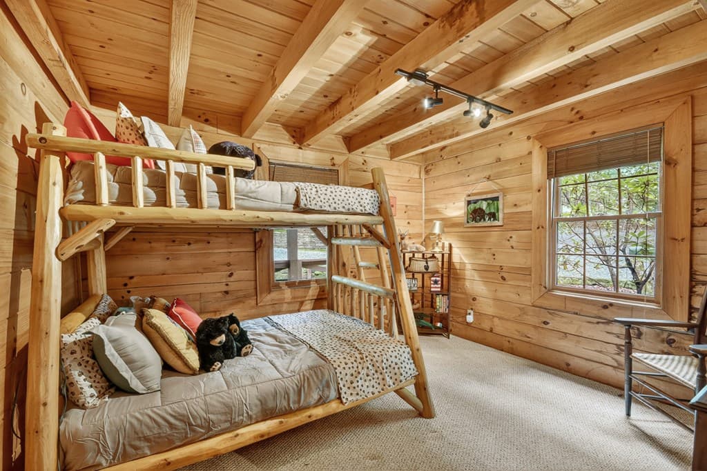 270 Walnut Mountain Road, Ellijay GA 30540 - Photo
