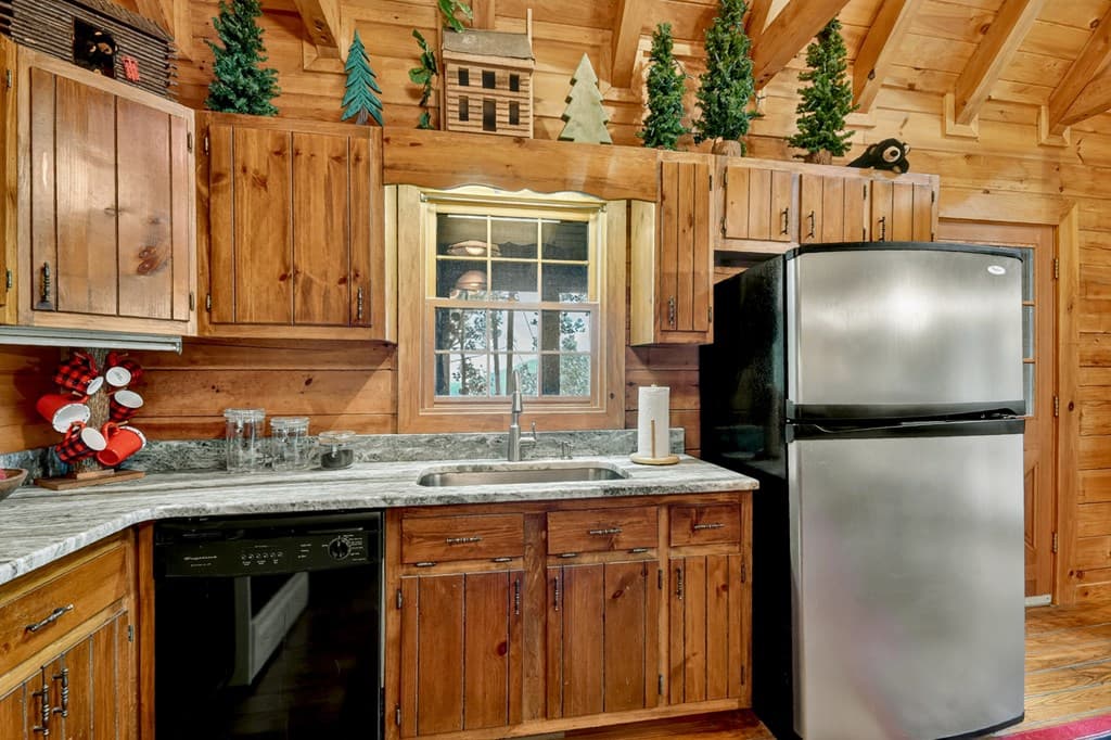 270 Walnut Mountain Road, Ellijay GA 30540 - Photo