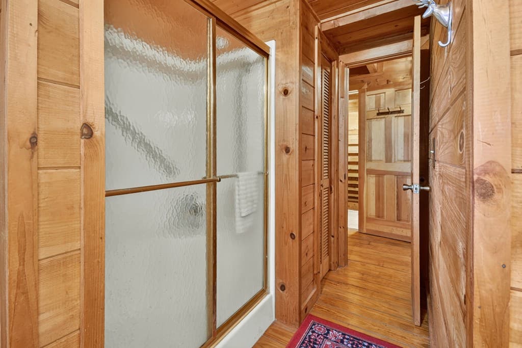 270 Walnut Mountain Road, Ellijay GA 30540 - Photo