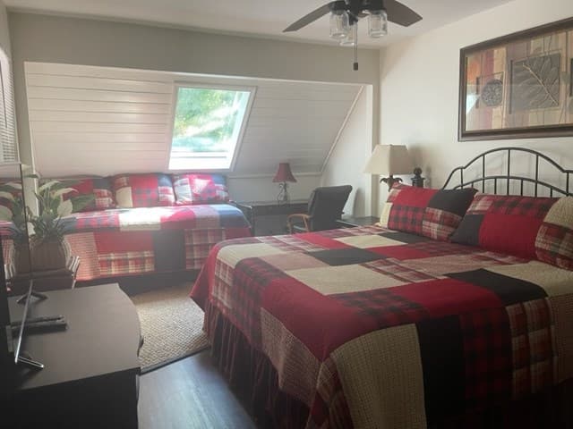 637 Riverside Drive, East Ellijay GA 30536 - Photo