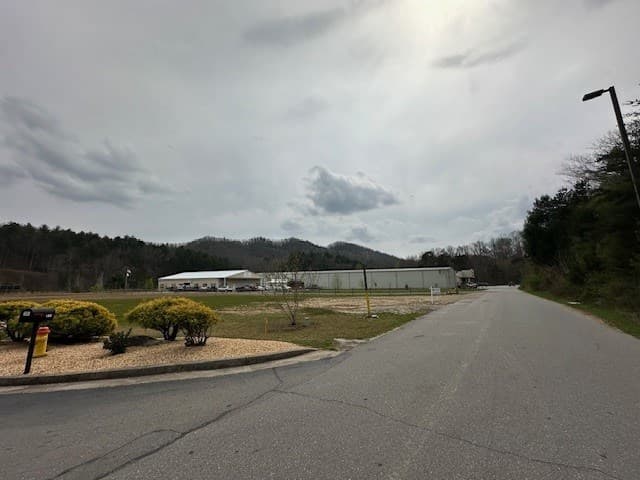 96 Holiday Dr., Murphy NC 28906 - Photo