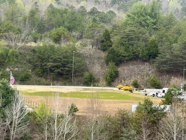 96 Holiday Dr., Murphy NC 28906 - Photo
