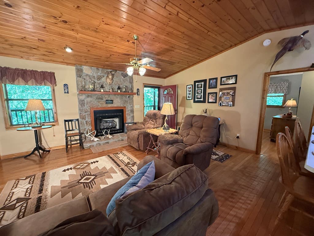 223 Mountain Breezes Drive, Hayesville NC 28904 - Photo