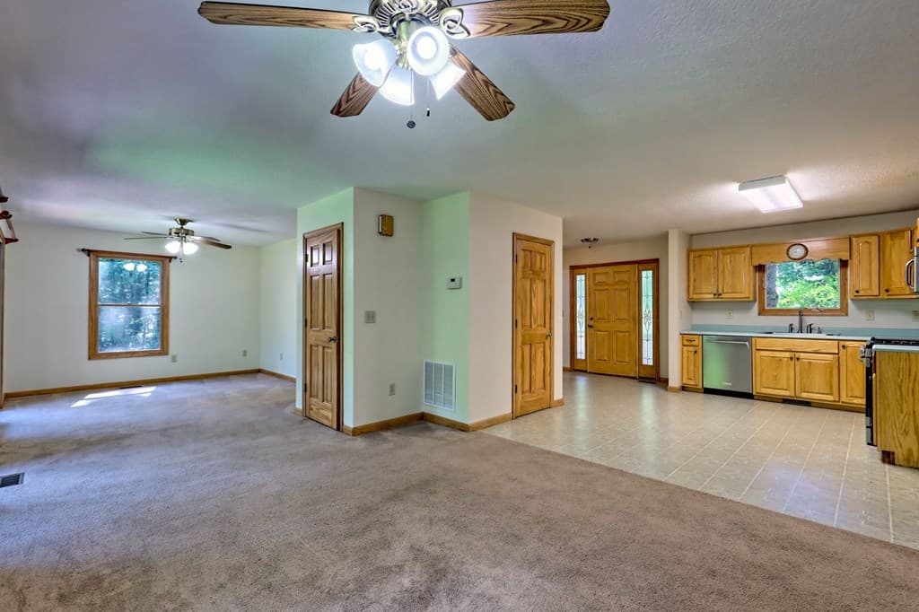 2204 Cedar Cliff Road, Hiawassee GA 30546 - Photo