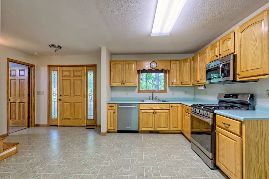 2204 Cedar Cliff Road, Hiawassee GA 30546 - Photo