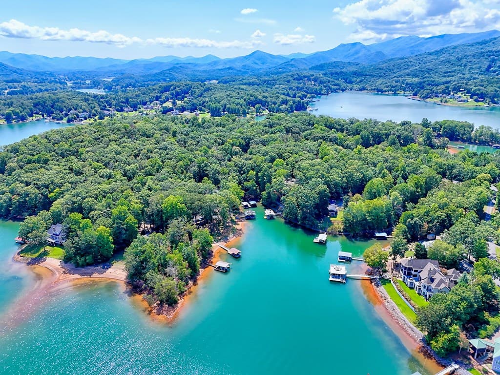 2204 Cedar Cliff Road, Hiawassee GA 30546 - Photo