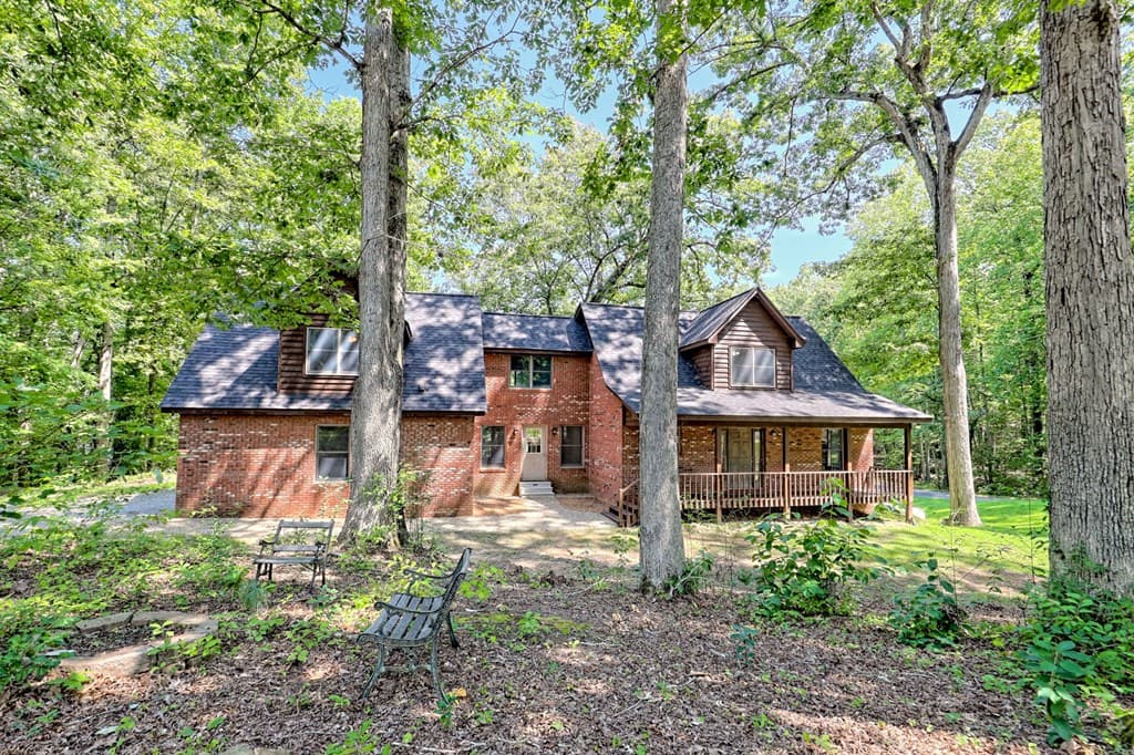 2204 Cedar Cliff Road, Hiawassee GA 30546 - Photo