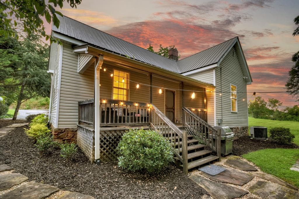 266 Ada Street, Blue Ridge GA 30513 - Photo