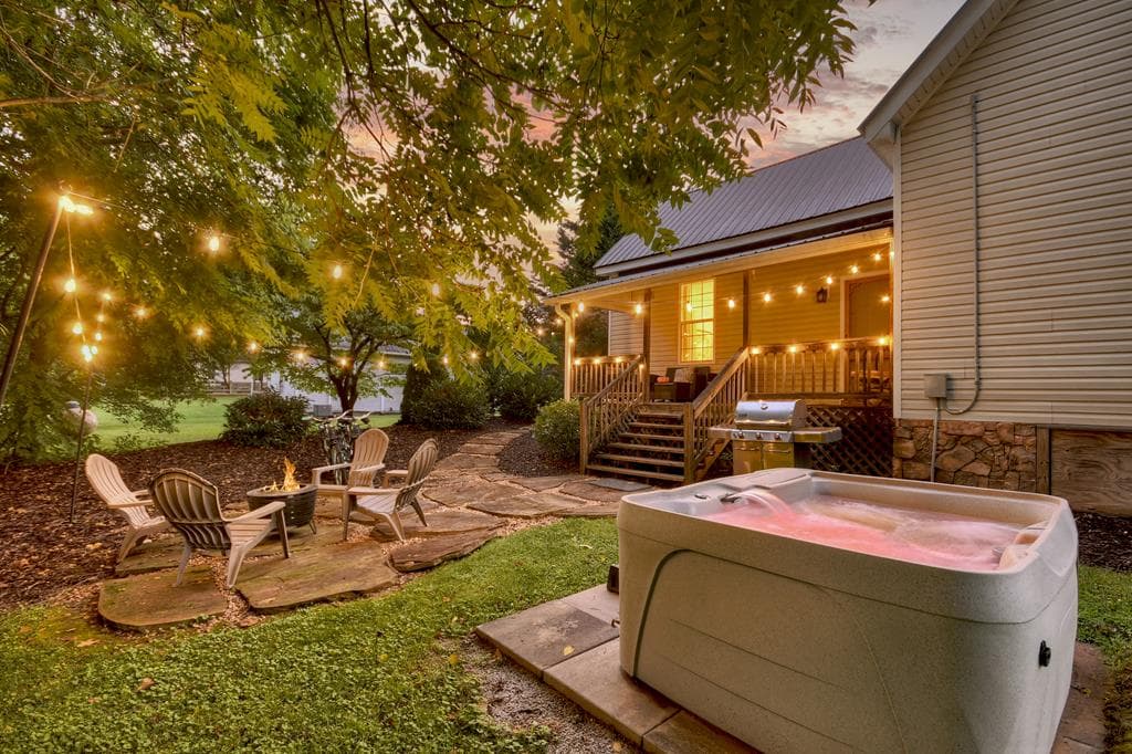 266 Ada Street, Blue Ridge GA 30513 - Photo
