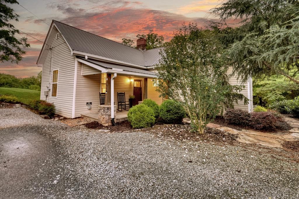 266 Ada Street, Blue Ridge GA 30513 - Photo