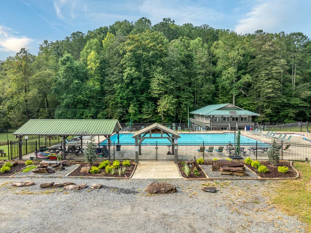54 First Street, Ellijay GA 30540 - Photo